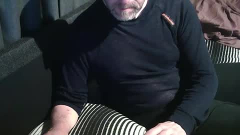 Snapshot of swartarn chatting on 10-07-25, 05:32 ArnSwart online show from 10-07-25, 05:32