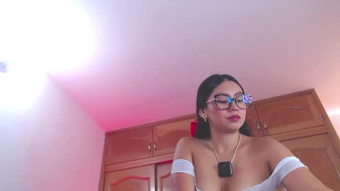 Snapshot of sweeet_amy chatting on 02-19-25, 08:52 Amy IG sweeet amy0 online show from 02-19-25, 08:52