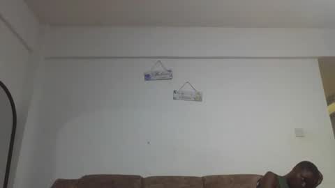 sweerie20 online show from 12-16-25, 07:24