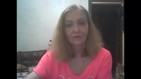 Snapshot of sweet4blonde609 chatting on 06-07-26, 03:38 sweet4blonde609 online show from 06-07-26, 03:38