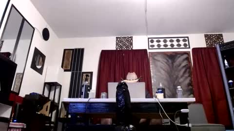 Snapshot of sweet4juicy chatting on 09-20-25, 12:28 sweet4juicy online show from 09-20-25, 12:28