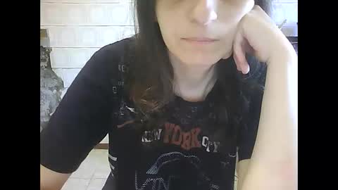 Snapshot of sweet4y0u chatting on 05-28-26, 10:01 sweet4y0u online show from 05-28-26, 10:01