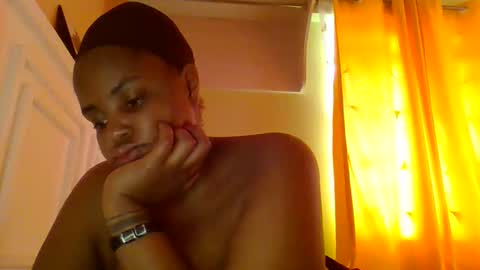 sweet52537 online show from 09-19-25, 06:48