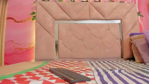 sweet__luna__ online show from 06-01-26, 11:12