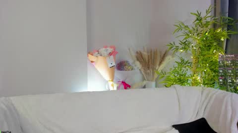 Monica  GTM 3MoTuWeFrSa 500pm-1000pm  online show from 11-26-25, 02:12