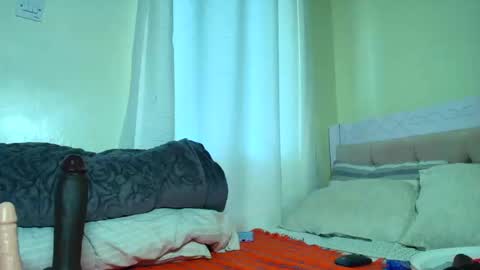 pixiee online show from 04-08-26, 07:19