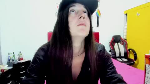 Snapshot of sweet__suck69bitch chatting on 05-04-26, 04:52 sweet__suck69bitch online show from 05-04-26, 04:52