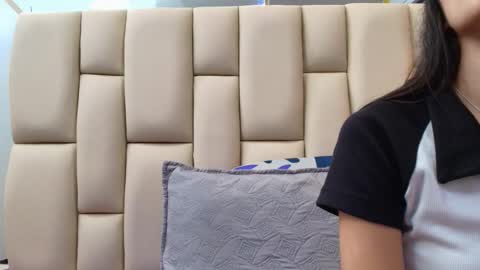 Amye  online show from 11-13-25, 07:13