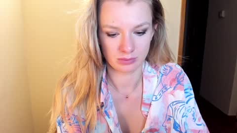 Snapshot of sweet_angel_a chatting on 01-13-25, 11:06 Ann - your sweet girl online show from 01-13-25, 11:06