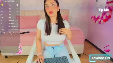 Snapshot of sweet_artemiis chatting on 11-15-25, 10:26 sweet_artemiis online show from 11-15-25, 10:26
