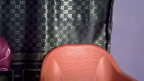 Snapshot of sweet_baby06 chatting on 10-26-25, 03:01 baby girl online show from 10-26-25, 03:01