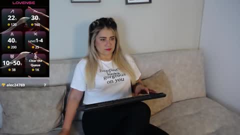 Bella Valery online show from 10-23-25, 09:46