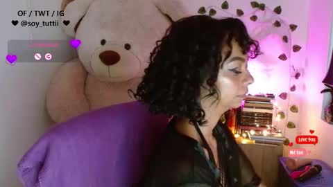 Snapshot of sweet_bluee chatting on 01-27-25, 12:48 Tutti  online show from 01-27-25, 12:48