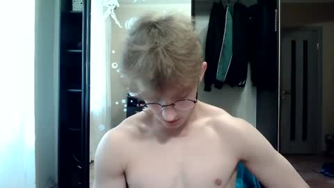 Sweet boy06 online show from 06-24-26, 09:52