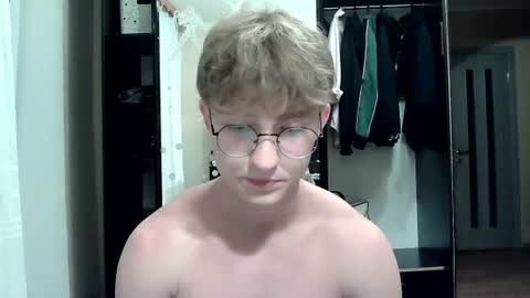 Sweet boy06 online show from 07-03-26, 08:26