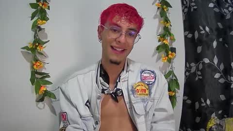 sweet_boy2224 online show from 11-28-25, 01:30