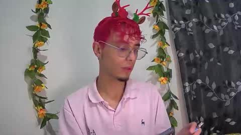 sweet_boy2224 online show from 12-02-25, 08:15