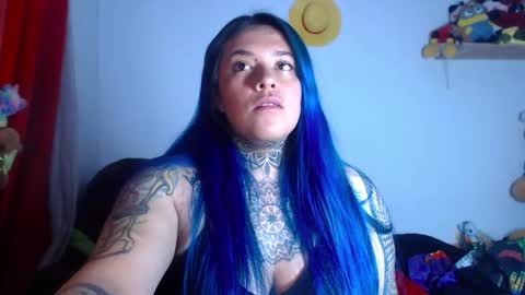 Bubbles online show from 11-12-25, 02:01