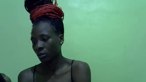 sweet_candie01 online show from 01-10-26, 06:37