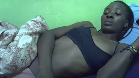 sweet_candie01 online show from 02-11-26, 06:29