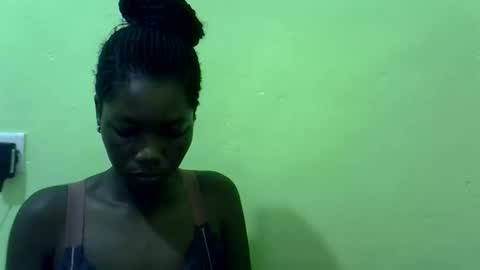 sweet_cherie1 online show from 02-25-26, 07:07