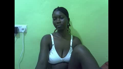 sweet_cherie1 online show from 04-10-26, 06:34