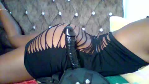 sweet_cherry007 online show from 10-25-25, 02:19