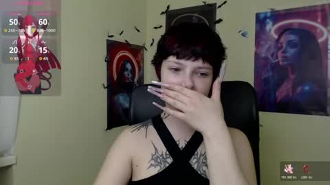 Snapshot of sweet_cherryg chatting on 06-10-26, 06:34 Ivy online show from 06-10-26, 06:34
