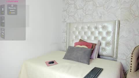 Snapshot of sweet_danni7 chatting on 05-27-26, 03:25 sweet danni7 online show from 05-27-26, 03:25