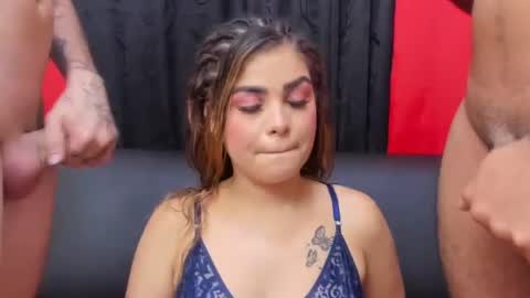 Snapshot of sweet_diamond__ chatting on 07-12-26, 04:14 sweet_diamond__ online show from 07-12-26, 04:14