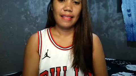 Snapshot of sweet_dianne08 chatting on 07-24-26, 08:18 dianne online show from 07-24-26, 08:18
