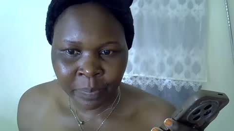 sweet_dori33 online show from 05-16-26, 03:03