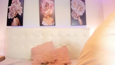Snapshot of sweet_dreamses chatting on 02-05-25, 12:27 Kendra online show from 02-05-25, 12:27
