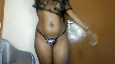 Snapshot of sweet_ebony001 chatting on 06-22-26, 04:53 sweet_ebony001 online show from 06-22-26, 04:53