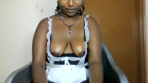 Snapshot of sweet_ebony001 chatting on 07-07-26, 06:47 sweet_ebony001 online show from 07-07-26, 06:47