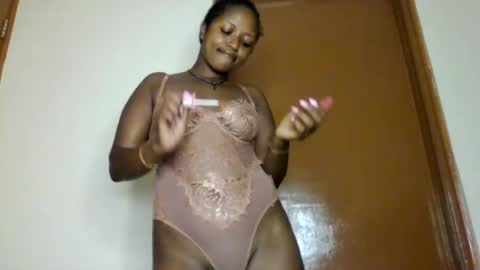 Snapshot of sweet_ebony001 chatting on 07-13-26, 05:10 sweet_ebony001 online show from 07-13-26, 05:10