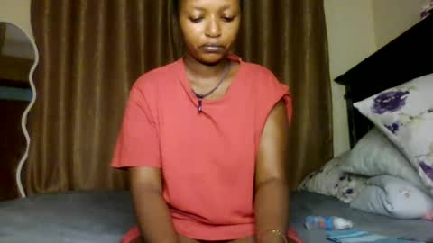 Snapshot of sweet_ebony001 chatting on 08-02-26, 04:05 sweet_ebony001 online show from 08-02-26, 04:05