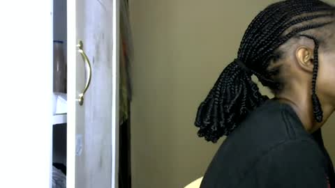 Snapshot of sweet_freaky chatting on 06-30-26, 10:05 sweet_freaky online show from 06-30-26, 10:05
