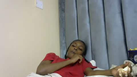 Snapshot of sweet_freaky chatting on 07-06-26, 12:40 sweet_freaky online show from 07-06-26, 12:40