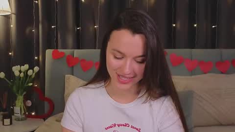 Im Mia.LOVELY PATTERNS 100  120  160  200 my toy buzzes from 2 tip online show from 02-16-25, 04:10