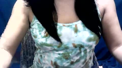 Snapshot of sweet_heart21 chatting on 07-26-26, 01:51 sweet_heart21 online show from 07-26-26, 01:51