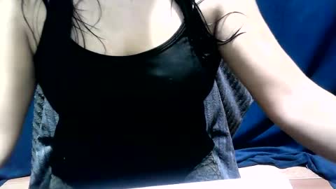 Snapshot of sweet_heart21 chatting on 07-27-26, 03:46 sweet_heart21 online show from 07-27-26, 03:46