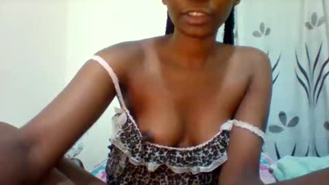Snapshot of sweet_jovial chatting on 10-14-25, 01:28 sweet_jovial online show from 10-14-25, 01:28