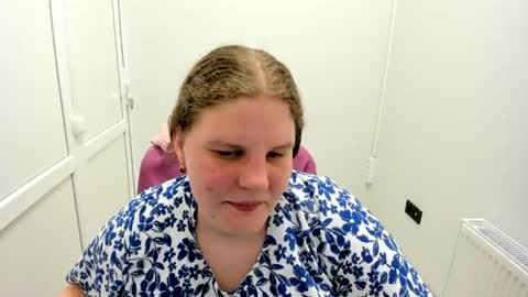 Karla online show from 06-18-26, 12:31