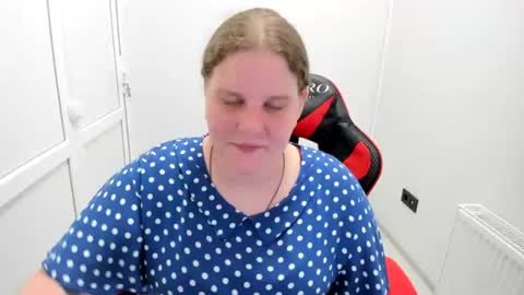 Karla online show from 06-24-26, 12:48