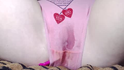 Kitten online show from 02-08-25, 12:06