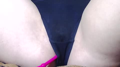 Kitten online show from 02-20-25, 01:08