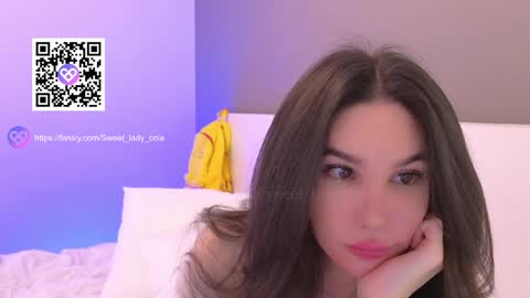 Snapshot of sweet_lady_cola chatting on 02-03-25, 08:35 Ko online show from 02-03-25, 08:35