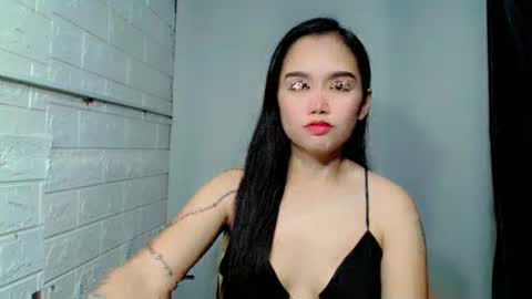 LAIKA online show from 03-05-26, 05:25