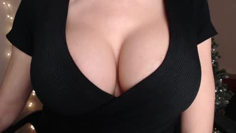 Jen online show from 01-12-26, 02:55